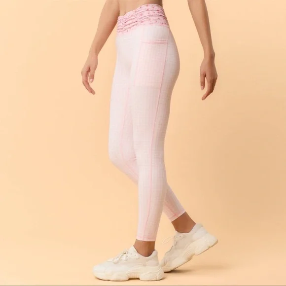 Blogilates Women’s Ruched Waist Leggings - Pink Gingham Size Medium NWT - Picture 4 of 10